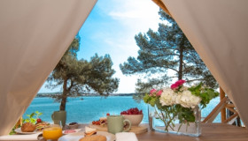 Arena One 99 Glamping