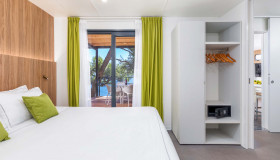 Deluxe camping villa sea view