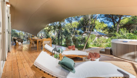 Grand Escape Luxury Suite
