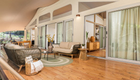 Grand Escape Luxury Suite