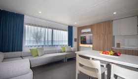 Arena Grand Kažela Camping Homes_Deluxe camping villa with private pool - first row to the sea