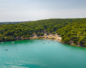 Arena Tašalera Campsite